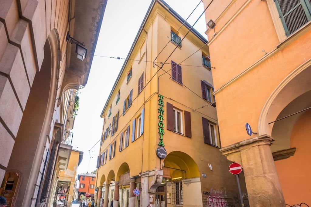 Old Town Via Marsala Apartment بولونيا المظهر الخارجي الصورة
